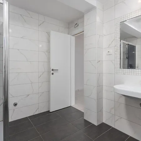 3 Bedroom Stunning In
